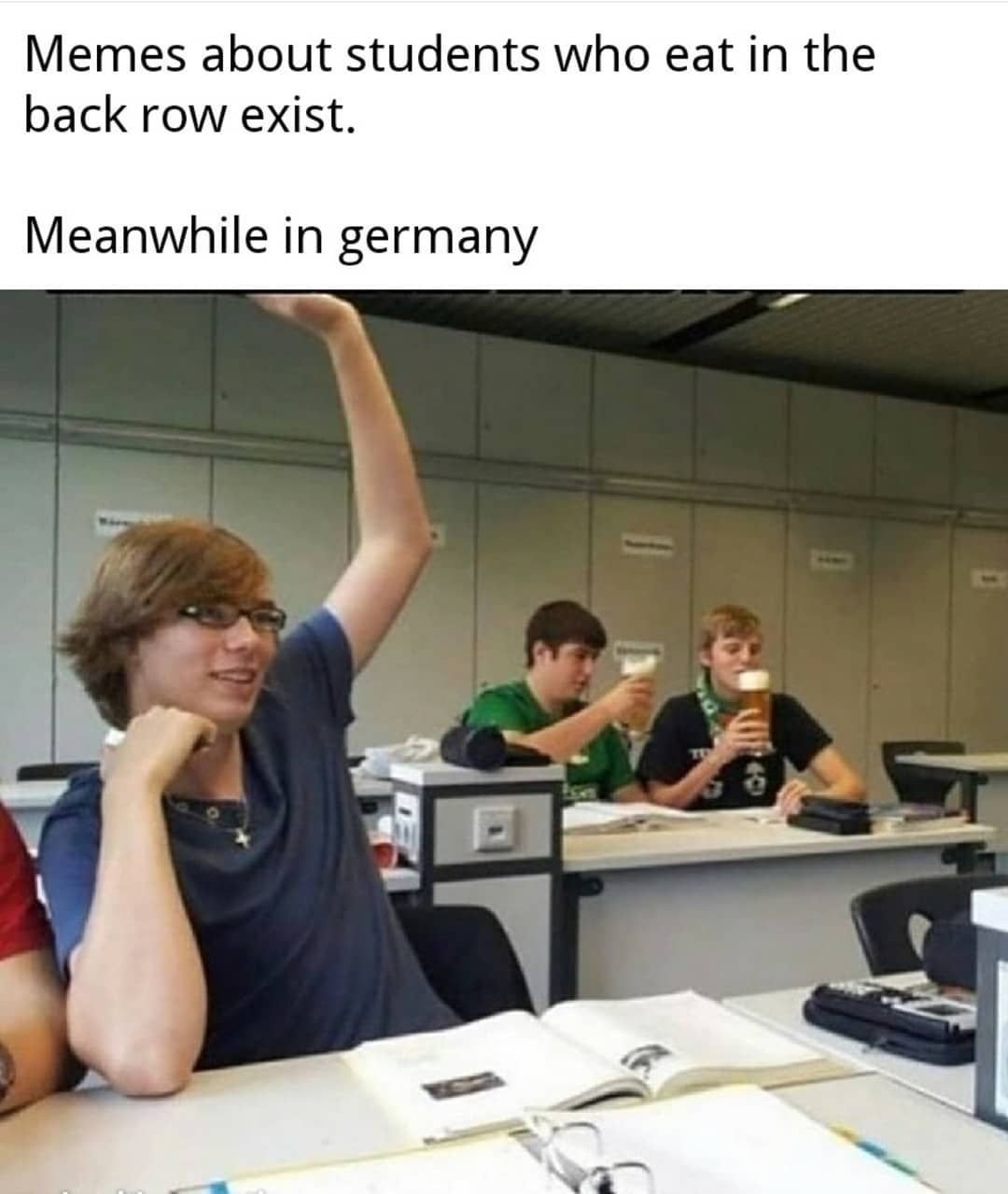 Прикольные мемы про студентов