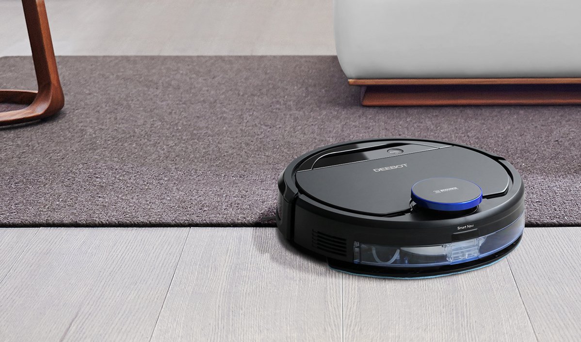 Робот-пылесос с влажной уборкой Deebot