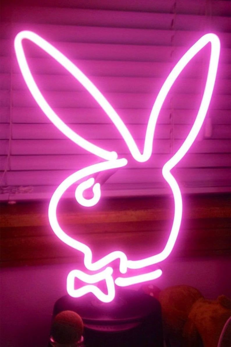 Розовый неон Эстетика