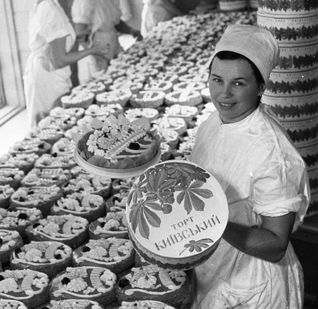 Торт фруктовый рай бисквитный