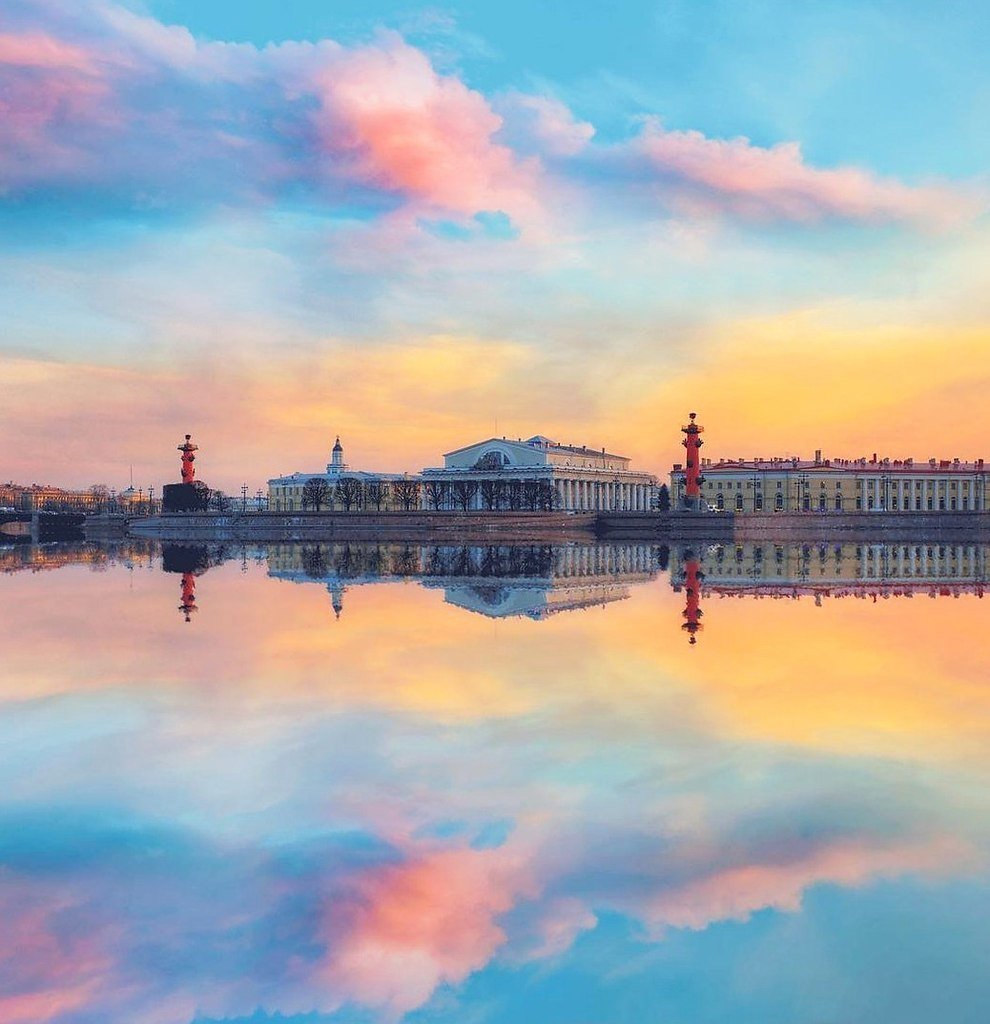 Санкт-Петербург утро Нева