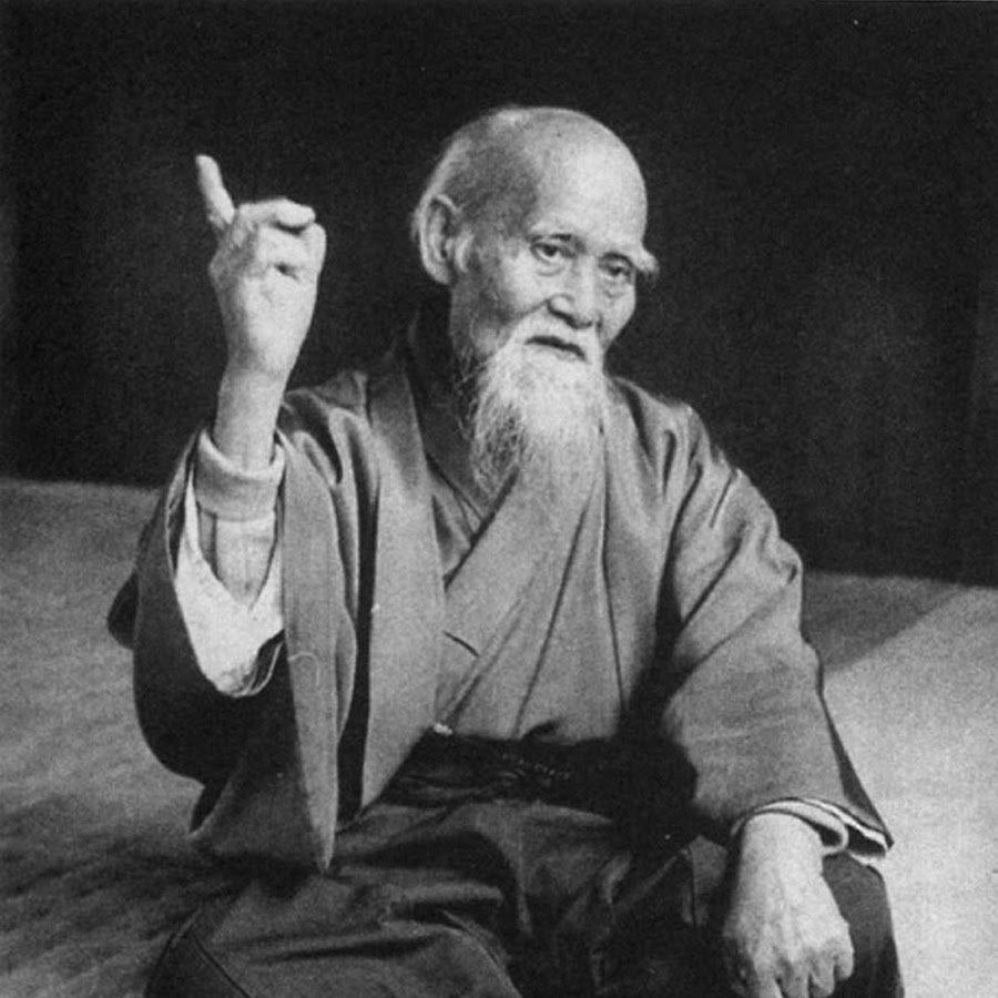 Морихей Уэсиба палец вверх