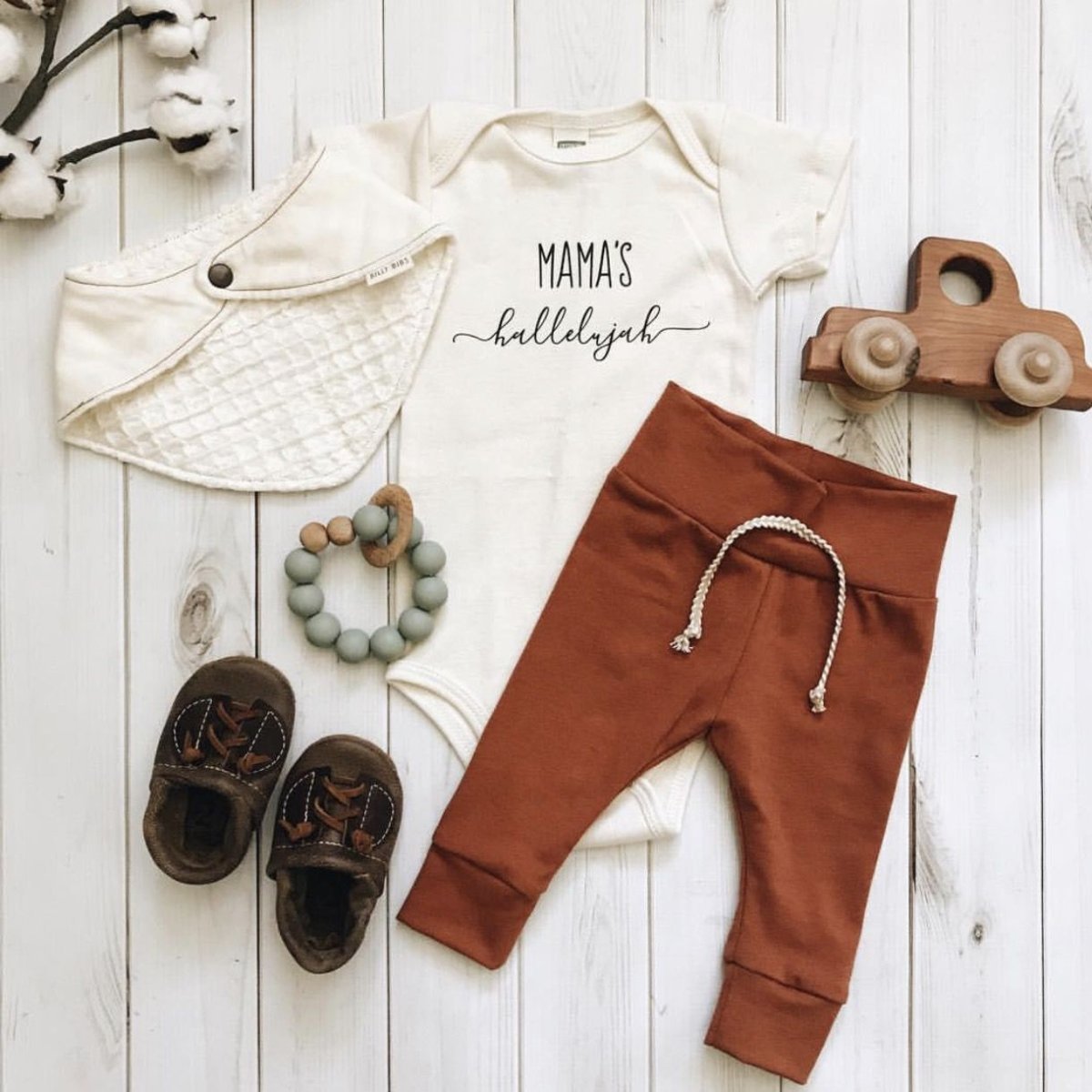 Предметная фотосъемка детской одежды