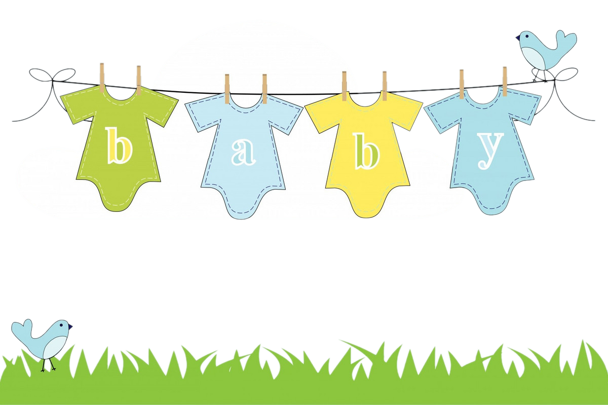 Детские вещи на веревке