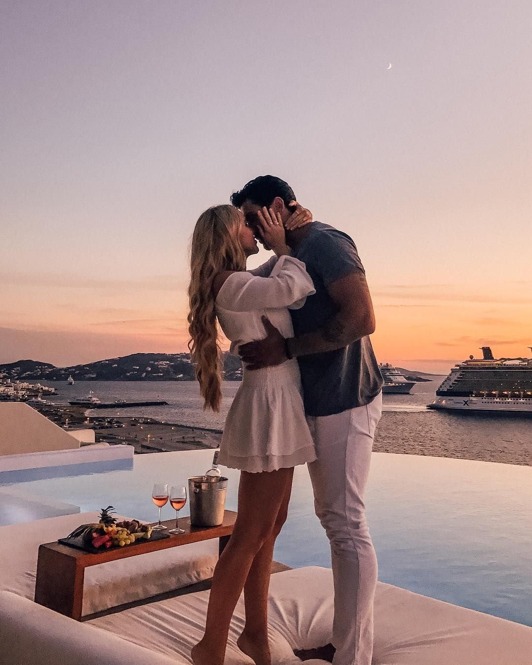 Красивые богатые пары