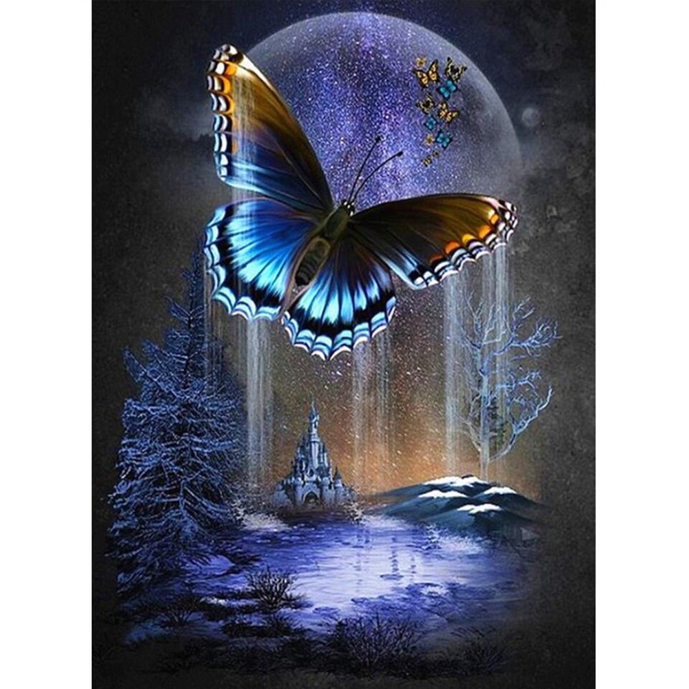 Синяя бабочка на цветке