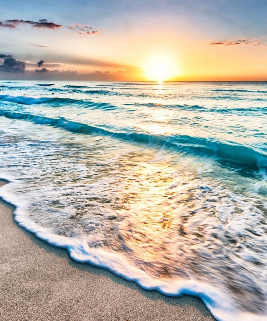 Красивое море вертикально