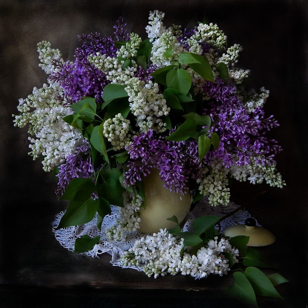 «Букет сирени» (1882).