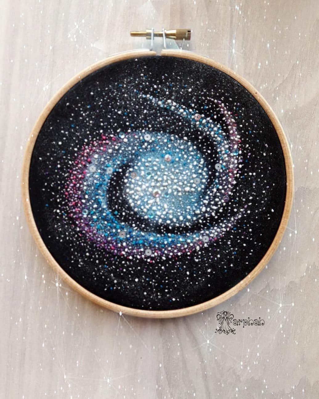 Вышивка космос