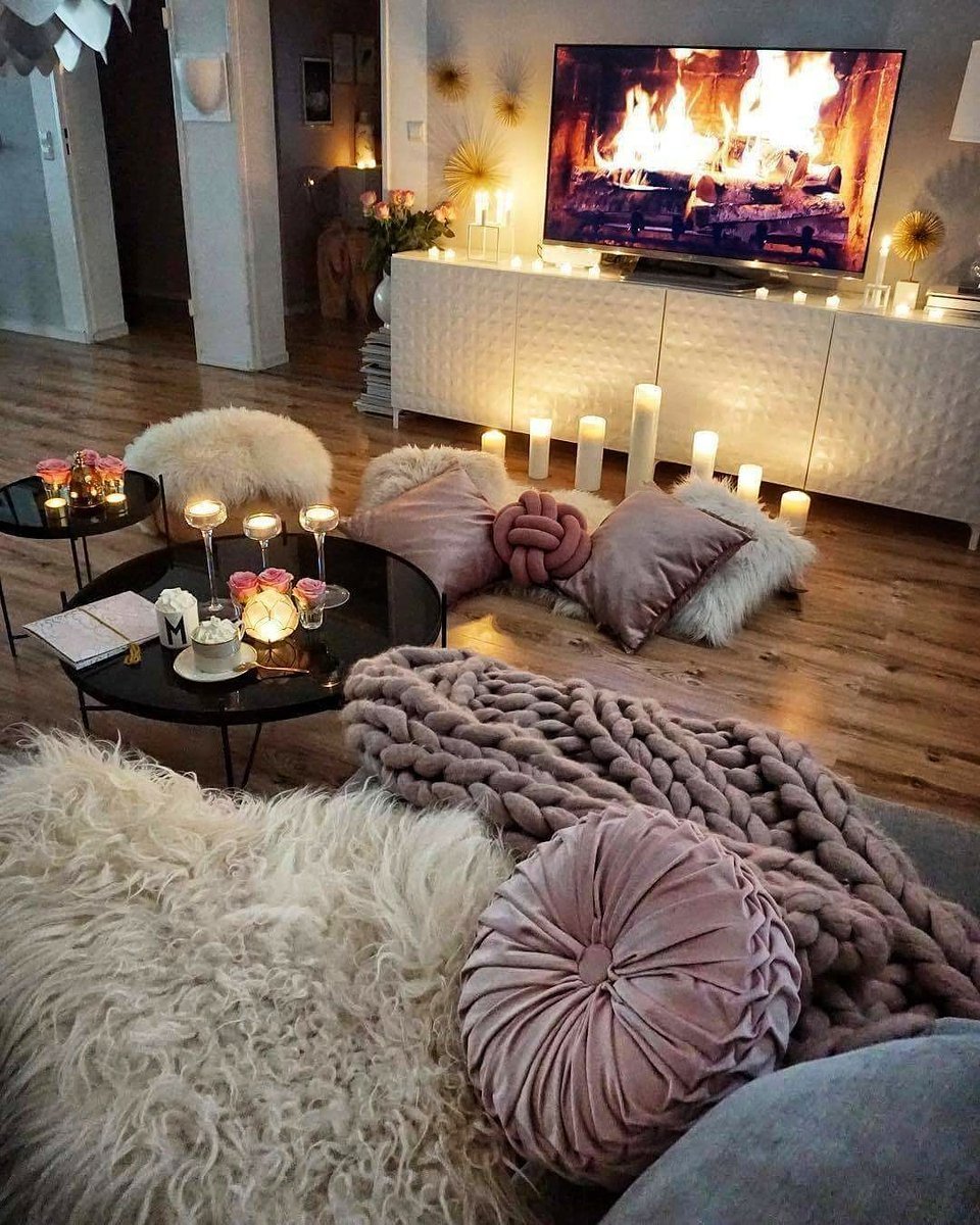 Свечи в интерьере спальни