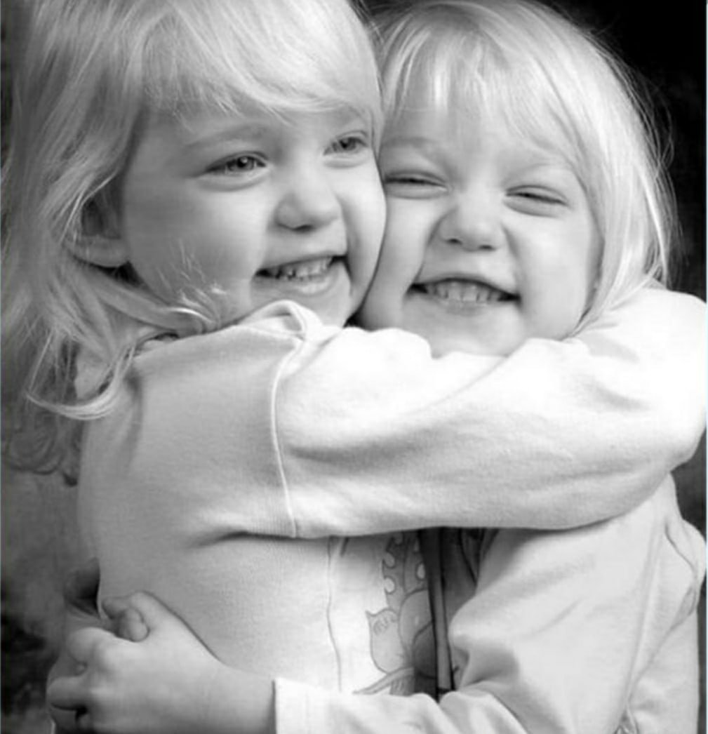 Поздравления с днём рождения сестре стильные