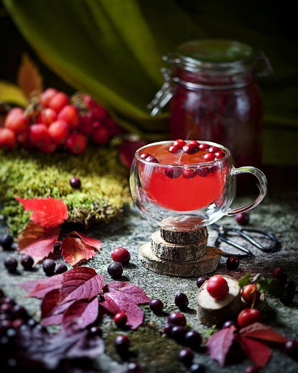 Чаепитие с вареньем