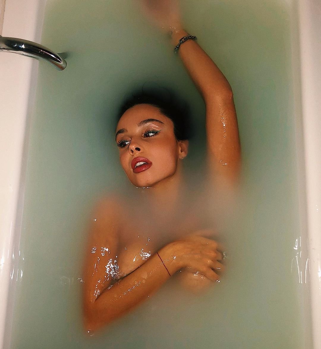 Елизавета Корнилова слитые