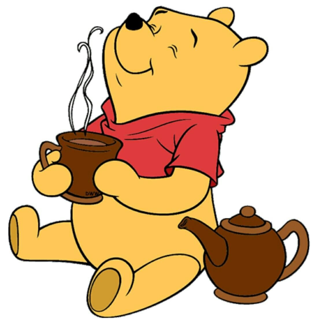 Мишка пьет чай