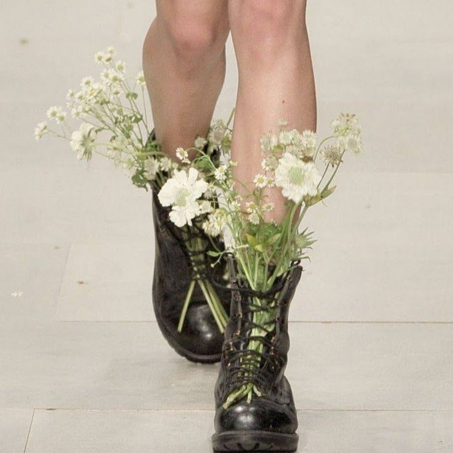 Сапоги с цветами