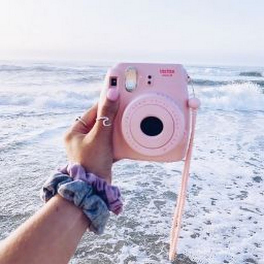 Розовый фотоаппарат Эстетика