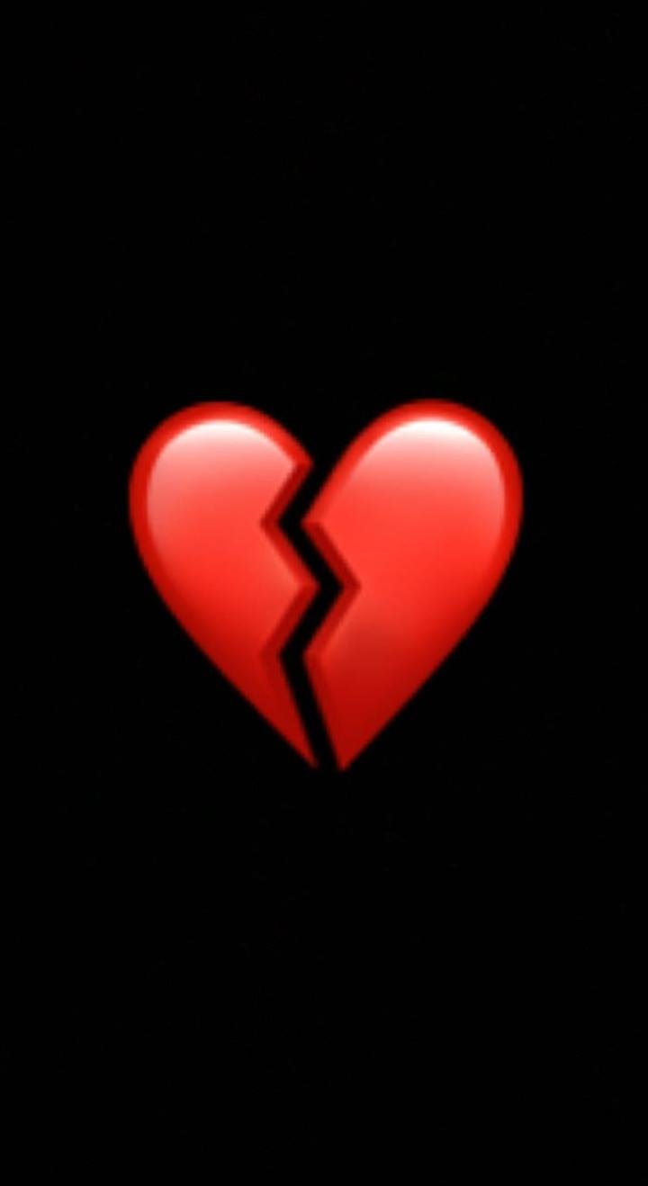 Картинка черное сердце разбитое