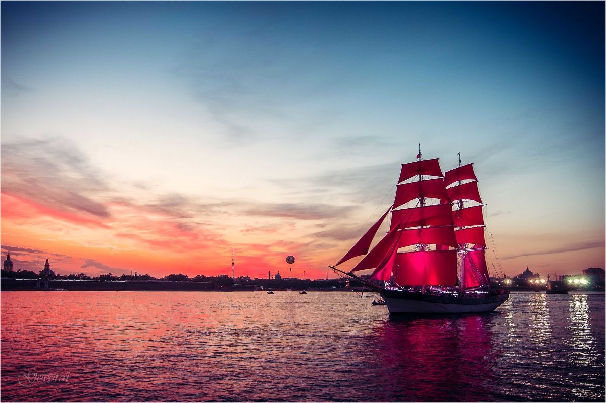 Парусник Алые паруса Крым