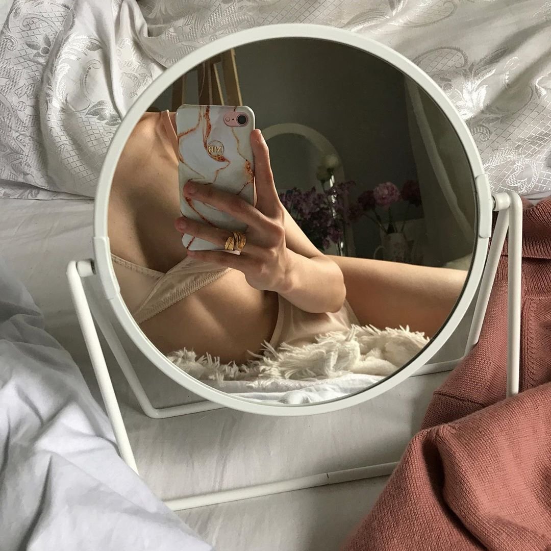 Милые зимние аниме картинки с персонажами из Геншина