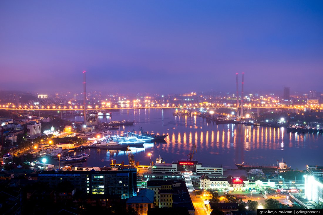 Вид на бухту золотой Рог Владивосток