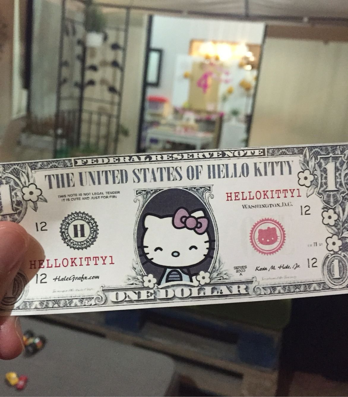 Купюра Хеллоу Китти