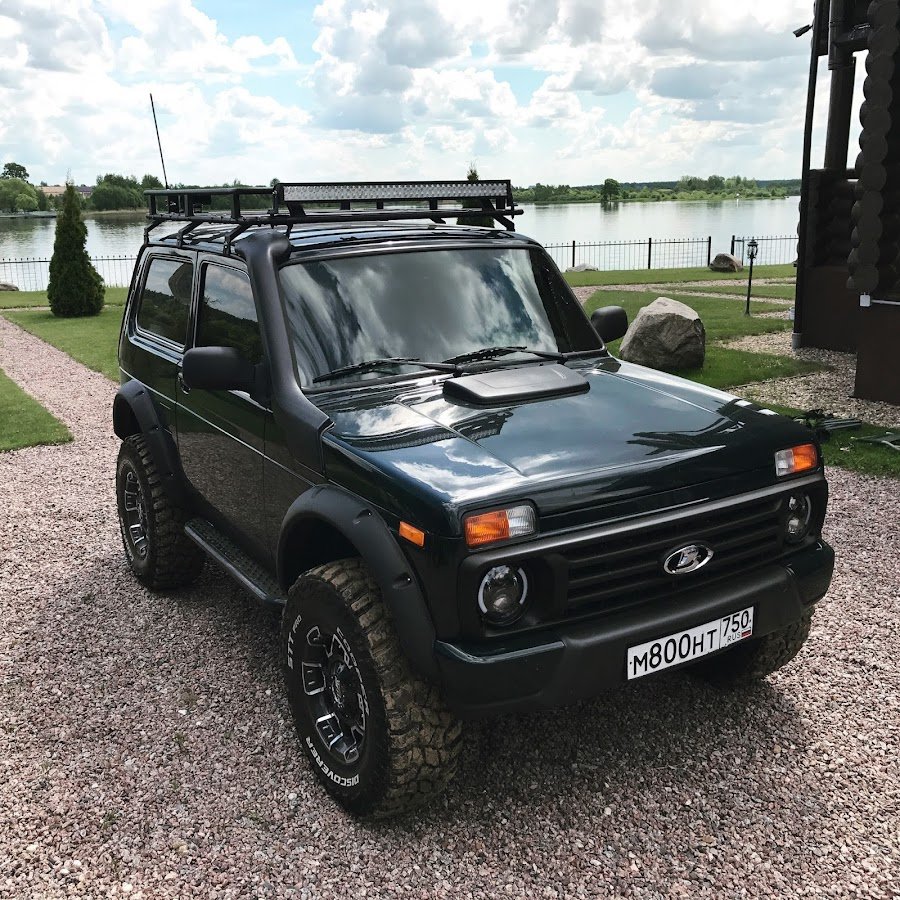 Lada Niva Sport