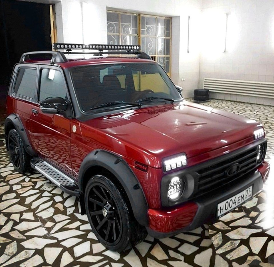 Нива Урбан экспедиционная