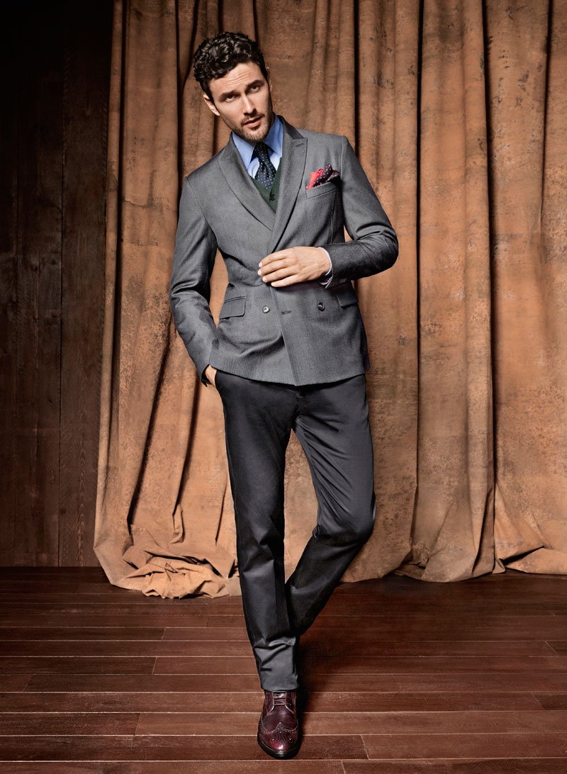 Мужчина в костюме