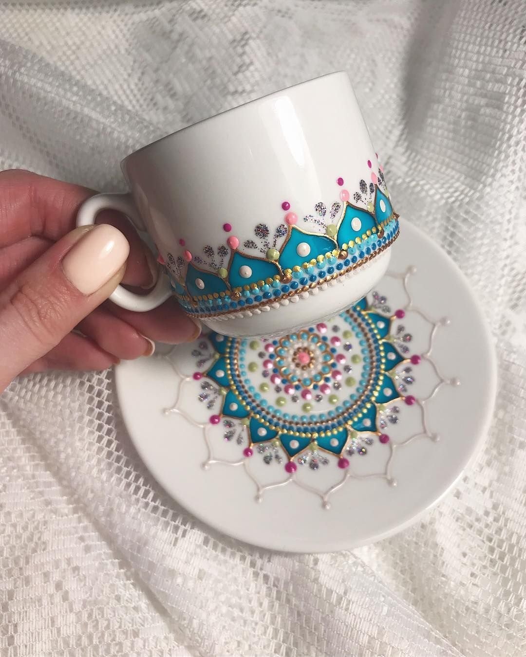 Точечная роспись кружек