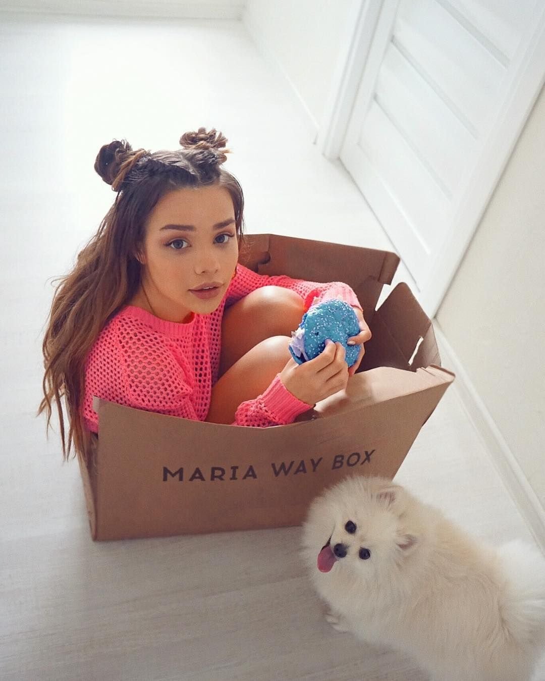 Красивый букет красных роз