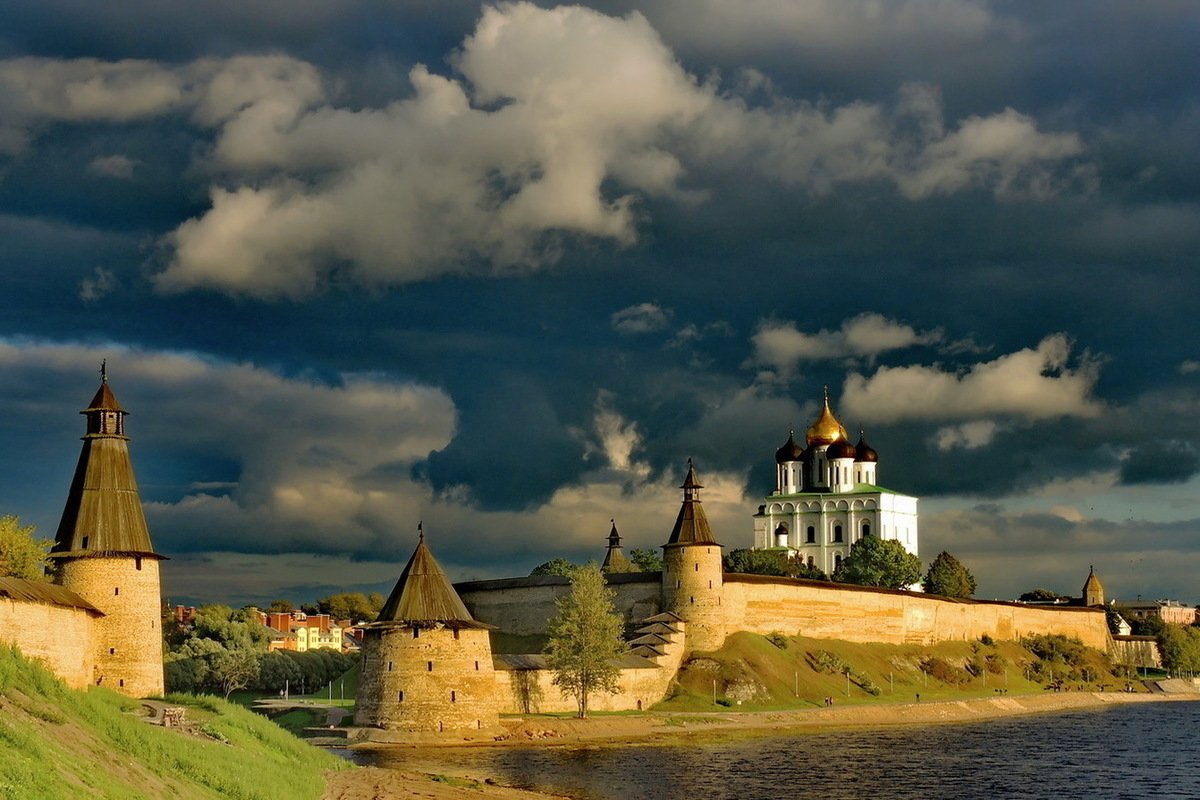 Великий Новгород церкви Ярославова Дворища