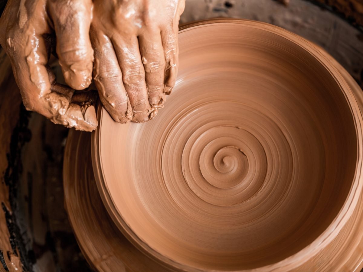 Пластичная глина