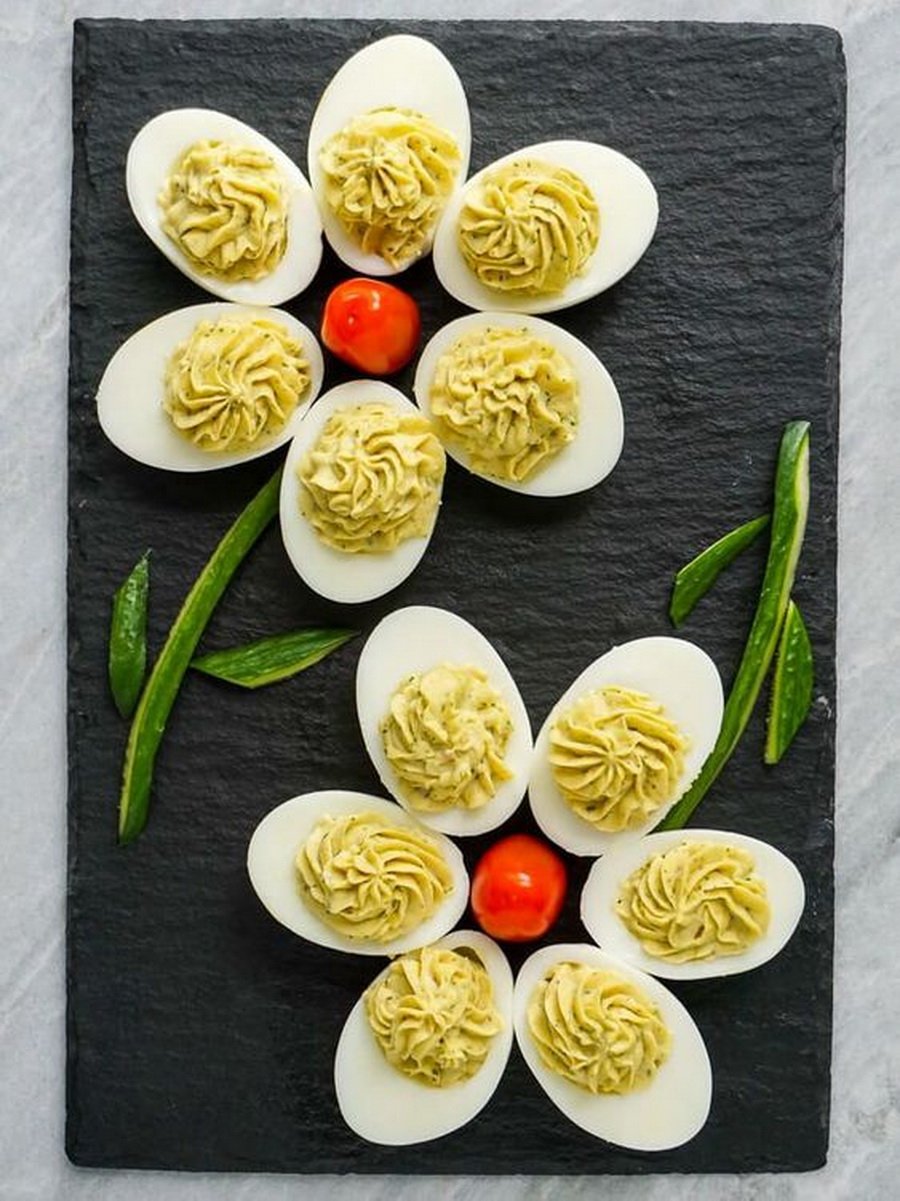 Украшение блюд из яиц