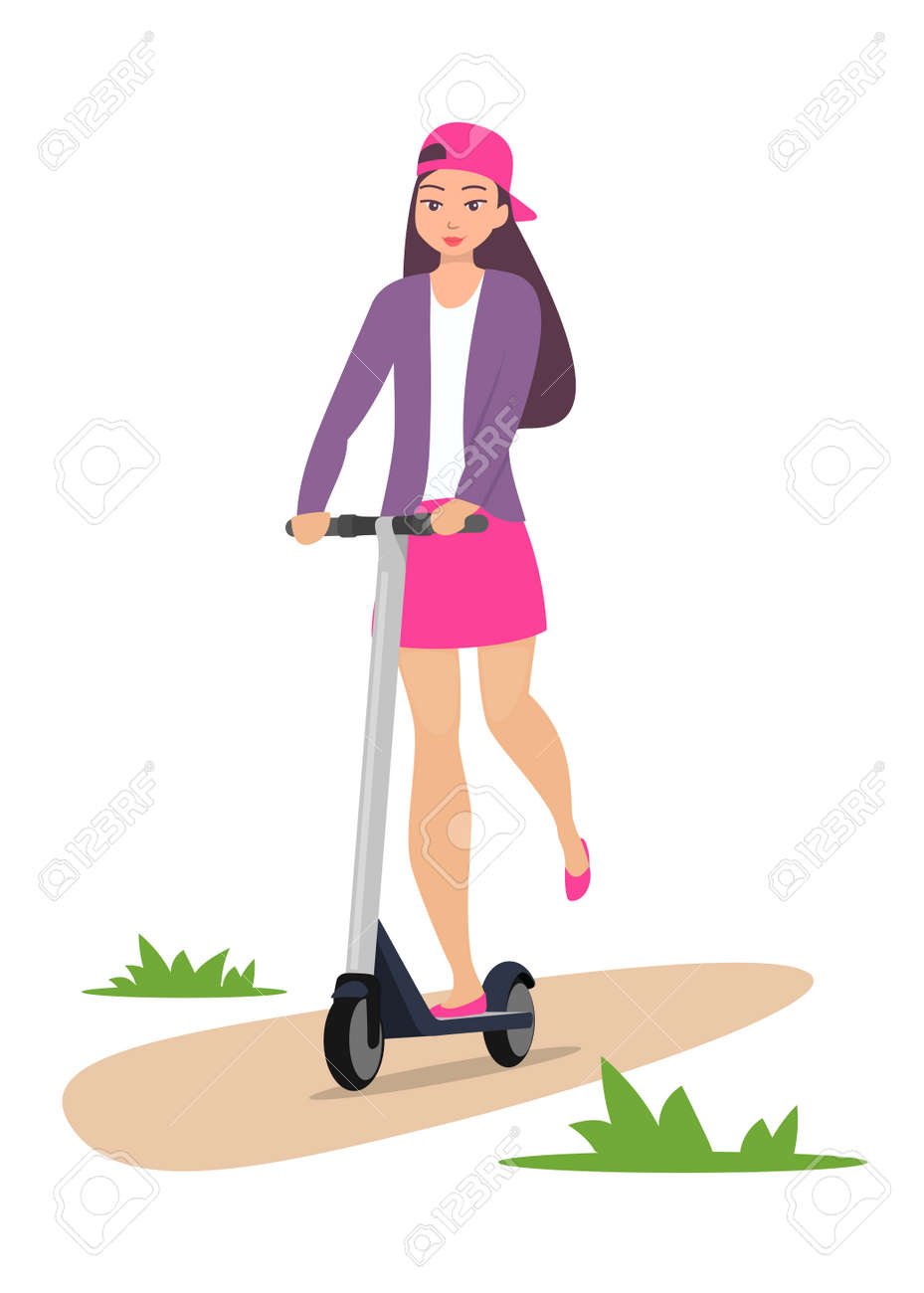 Девочка катается с бочкой