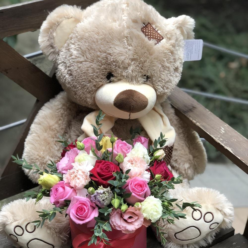 Букет "с мишкой"