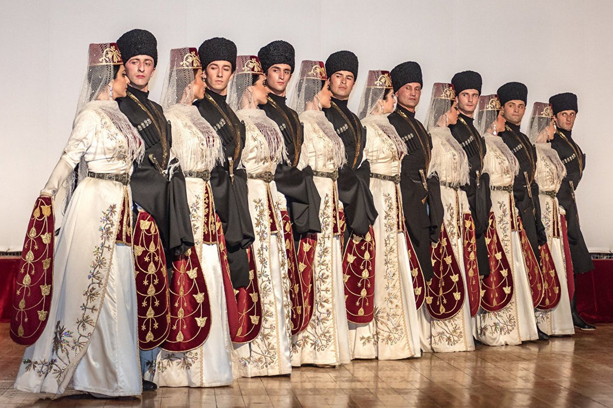 Кавказ джигит Горянка