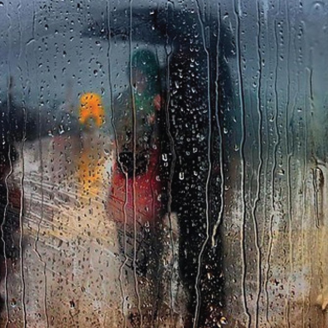 Дождь за окном