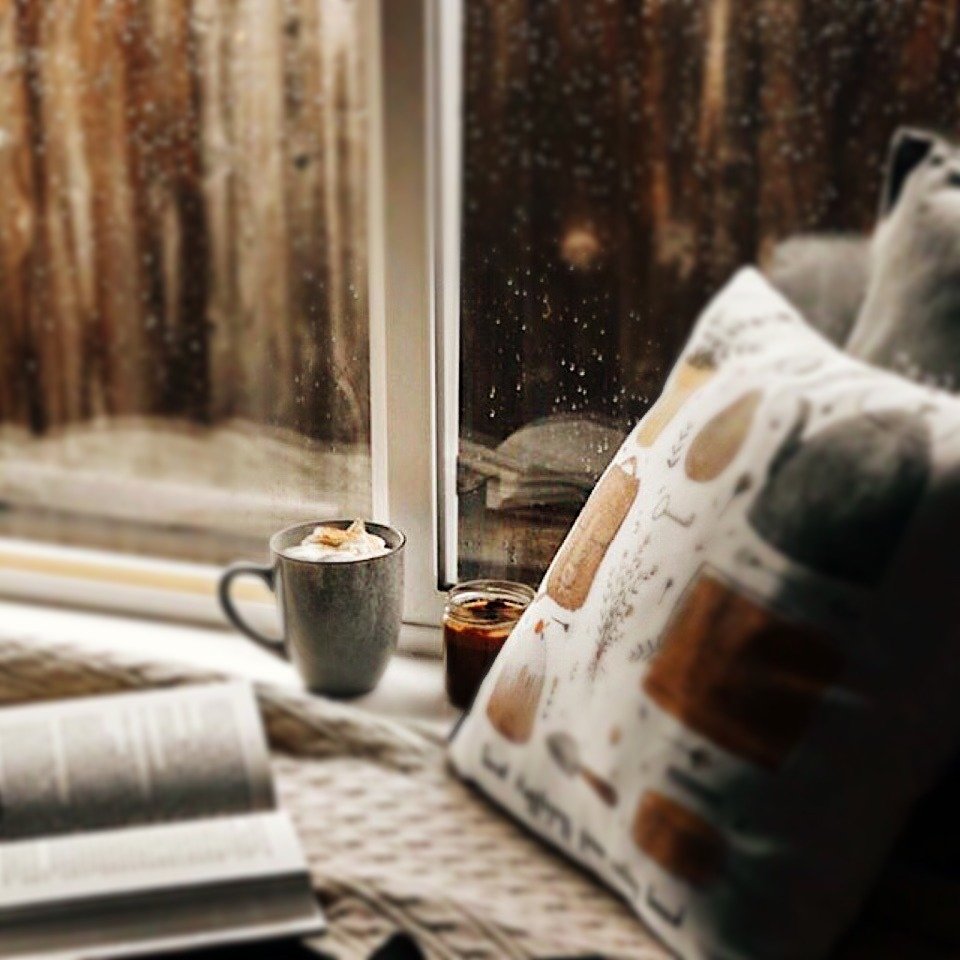 Дождь за окном