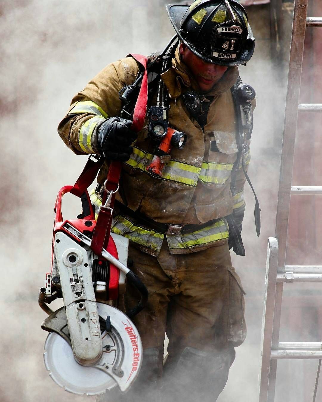 Прикольные пожарные