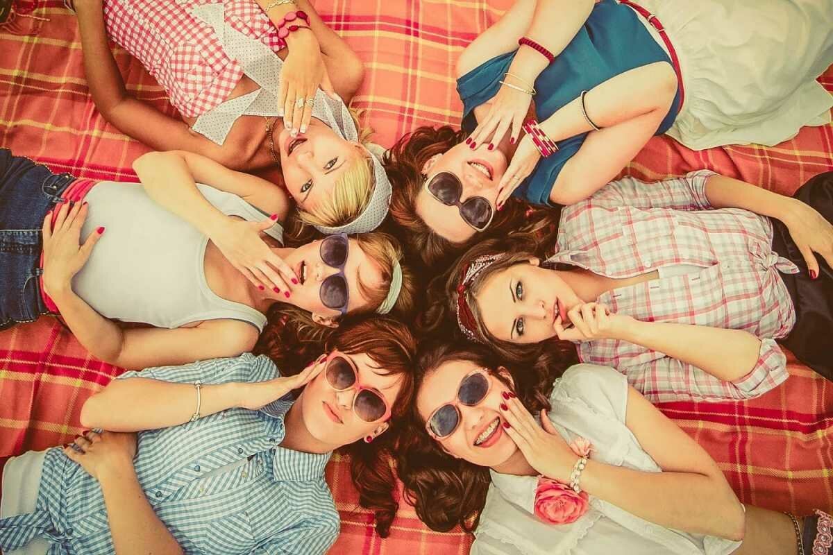 Пять подруг