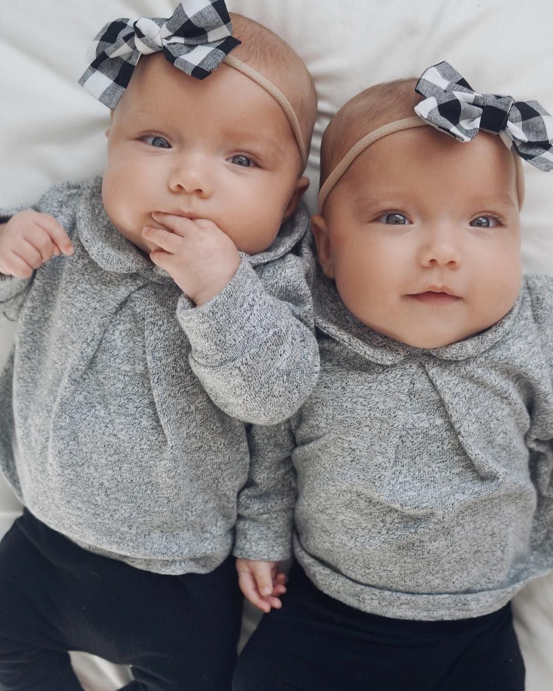 Четверо детей