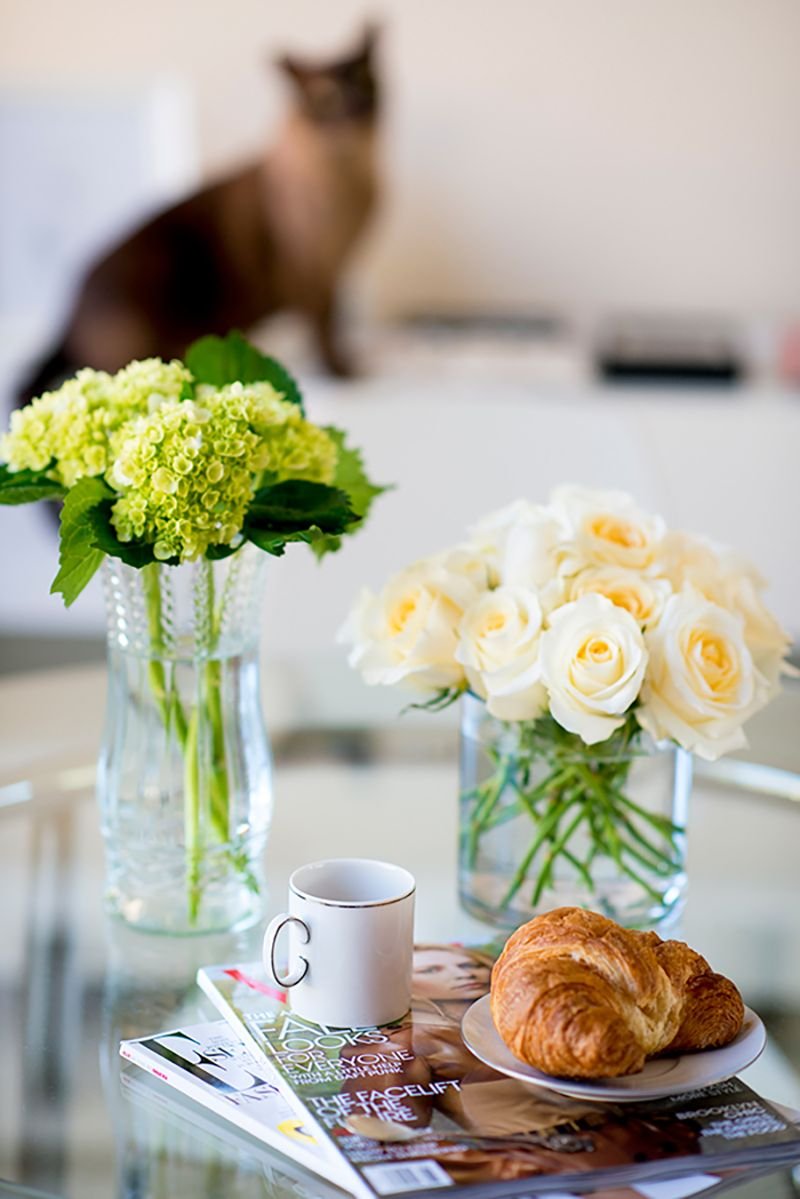 Завтрак и цветы