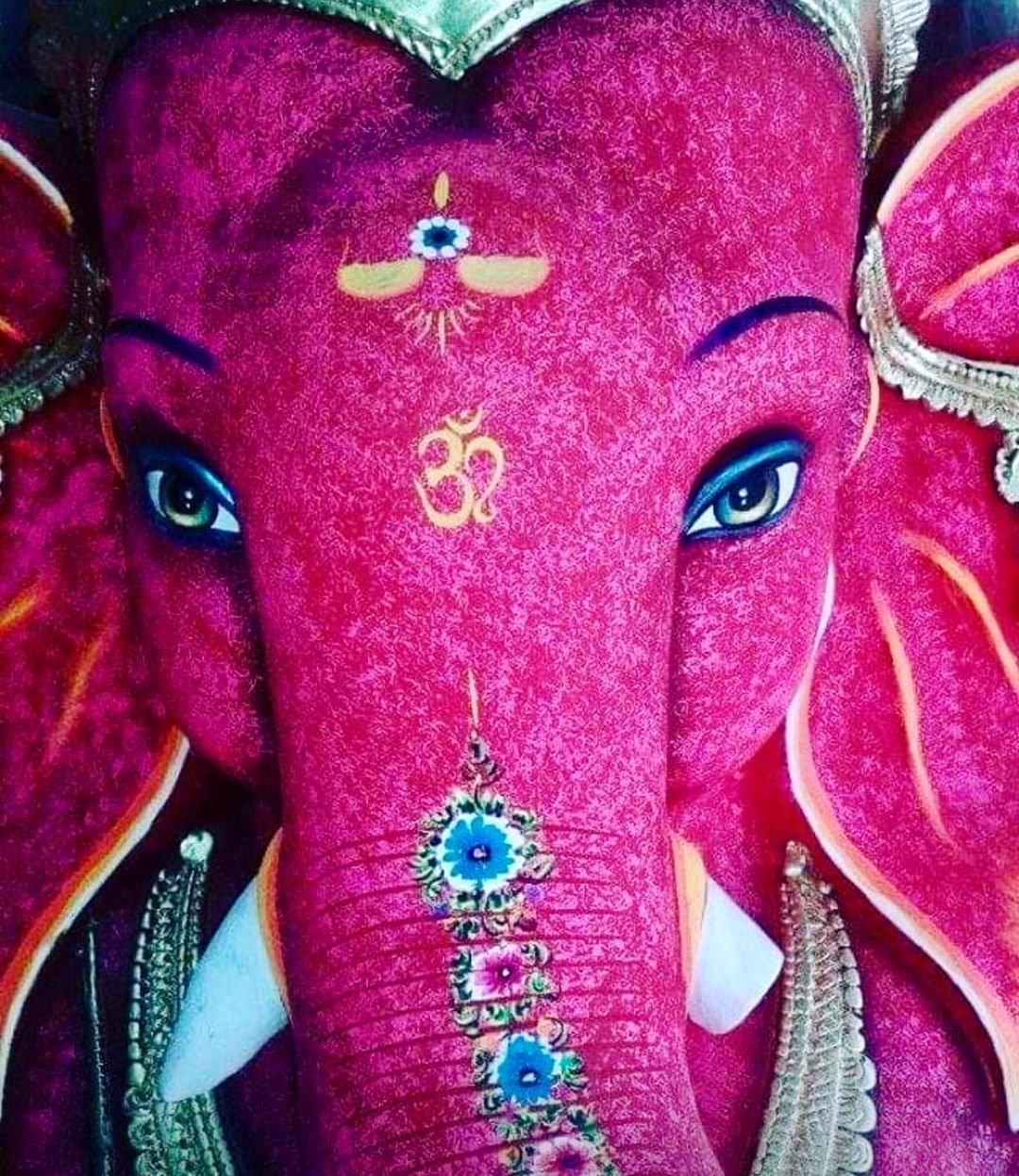 Индийский слон расписной