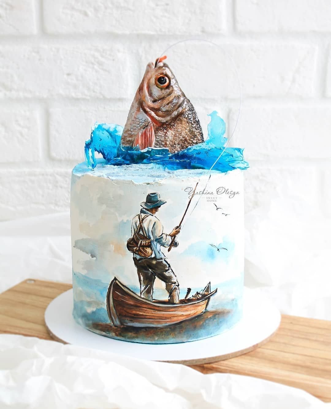 Золотая рыбка из тарелки