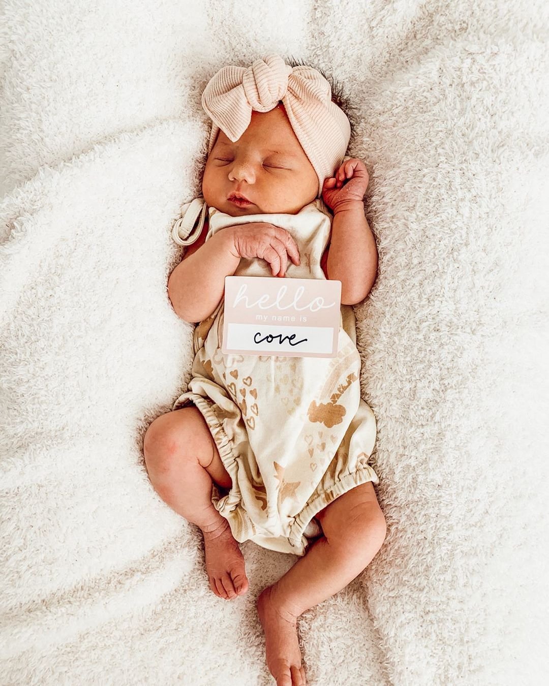 Младенец вертикальное