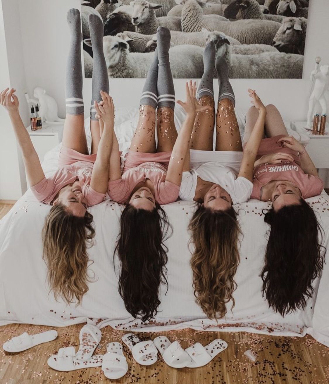 Фотобутафория Алиса в стране чудес