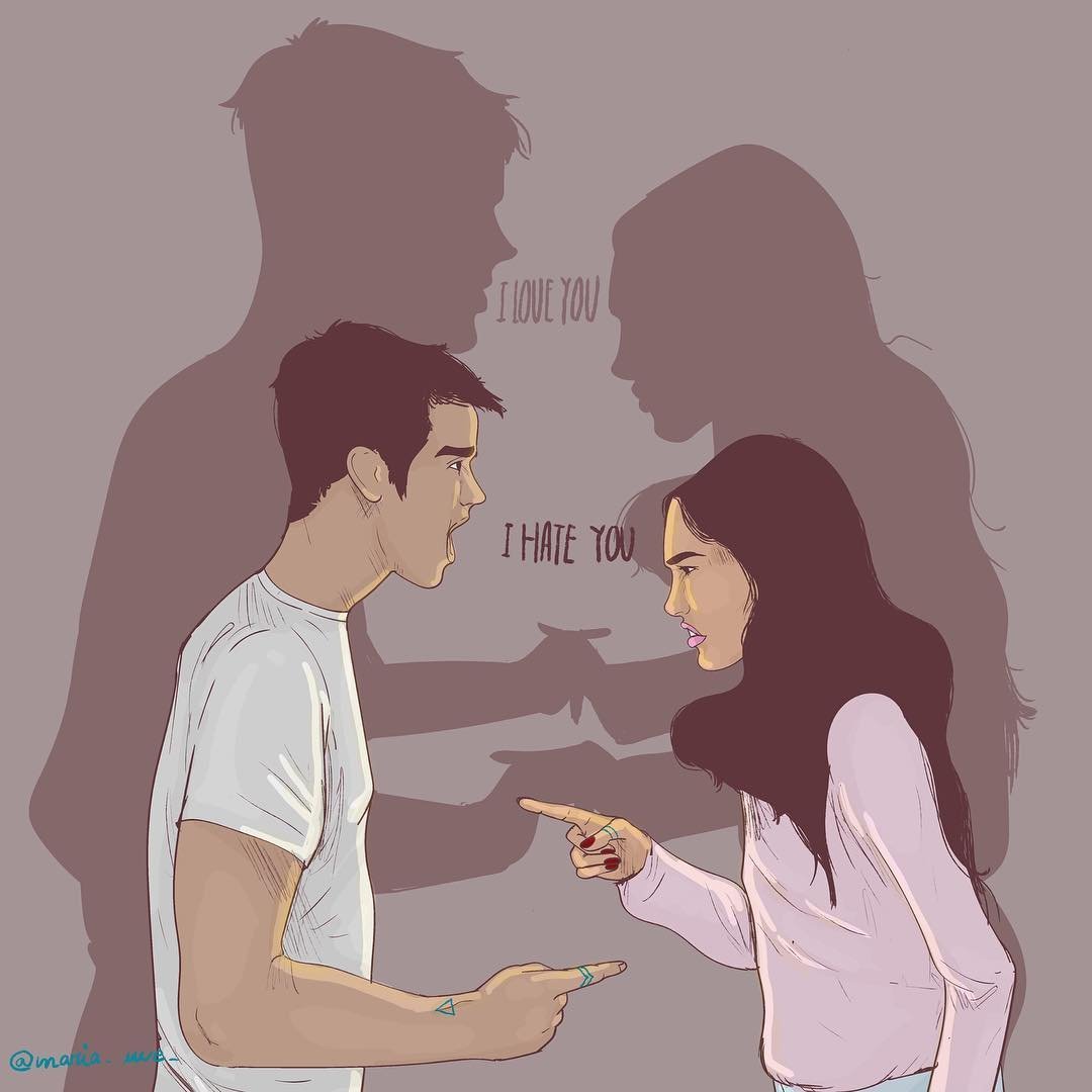 Парень с девушкой на диване