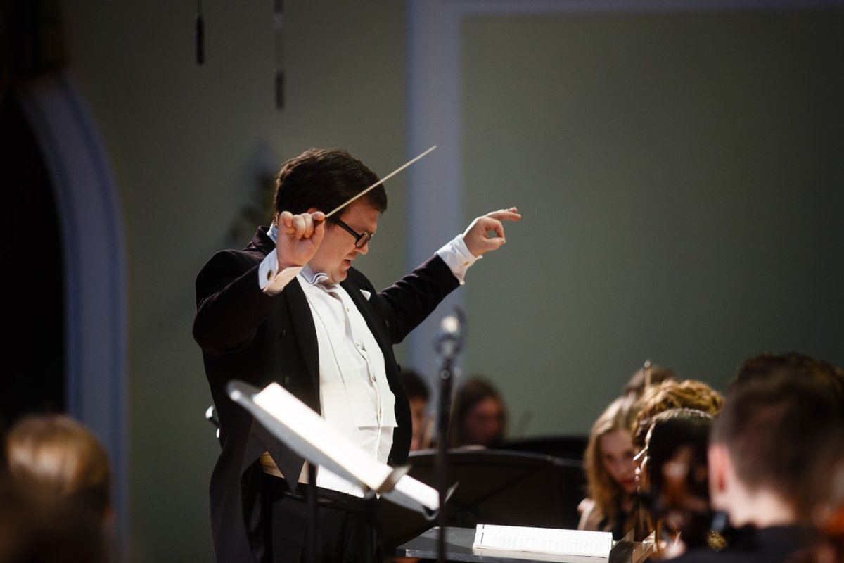 Поздравление с днем рождения дирижеру хора