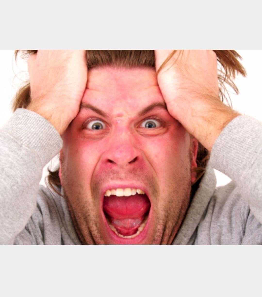 Рвать на себе волосы