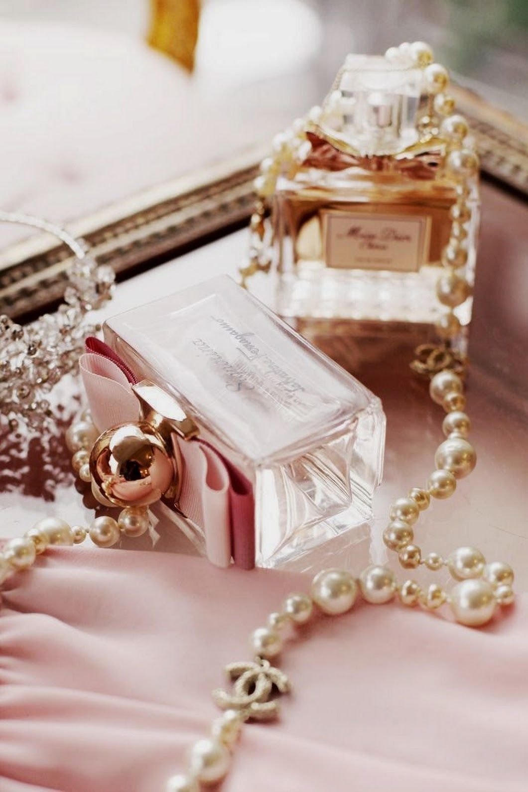 Духи диор Шанель